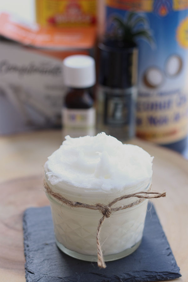 3-ingredient-DIY-coconut-oil-night-cream3